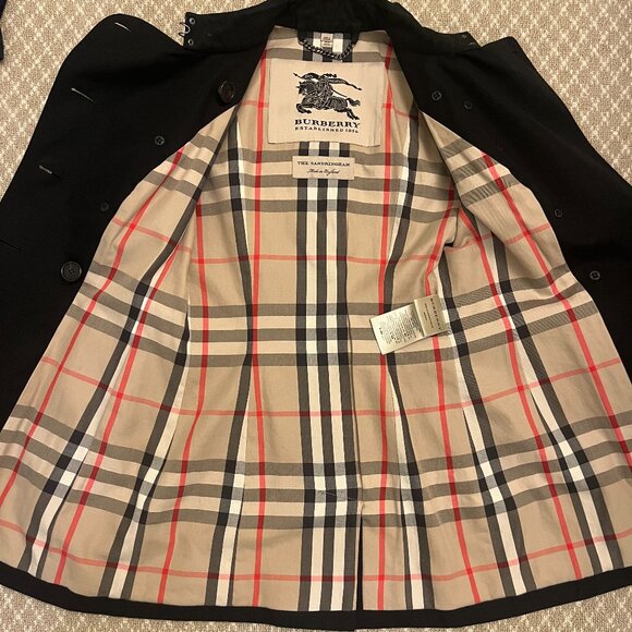 Burberry Jackets & Blazers - Burberry Heritage Trench Coat.  Barely worn.  Black.  Size 04.